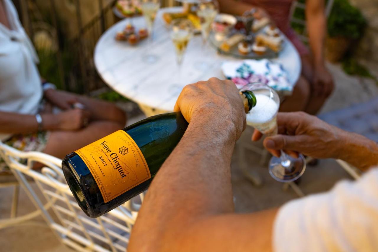 Luxueuses Suites&Chambres d'hôtes - accueil champagne, petit-déjeuner - Maison Champagne Condom Exterior foto